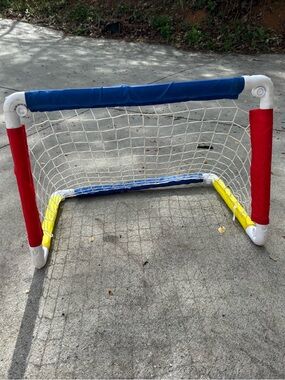 Toddler soccer goal